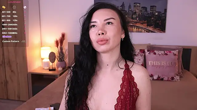 Snapshot of Leila__Sweet chatting on April 24, 5:32 am Leila Sweet online show from April 24, 5:32 am