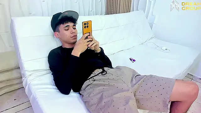 AmazingPartys online show from February 20, 2:41 am