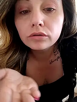 Snapshot of babygirl0777 chatting on March 20, 8:14 pm babygirl0777 online show from March 20, 8:14 pm