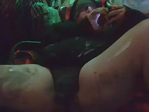 Snapshot of Loki180 chatting on September 21, 11:56 am Loki180 online show from September 21, 11:56 am