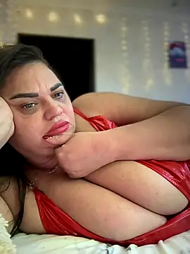 littleRikka online show from December 16, 8:36 pm