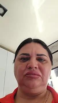 littleRikka online show from April 14, 8:20 am