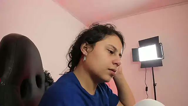 AbbyTaylorr online show from November 28, 5:59 pm