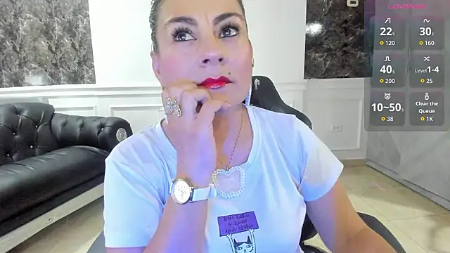 Snapshot of Imyourdirtymilf chatting on March 4, 3:18 pm Imyourdirtymilf online show from March 4, 3:18 pm