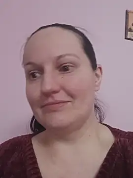 Snapshot of BustyLadyAlma chatting on May 24, 6:51 am BustyLadyAlma online show from May 24, 6:51 am