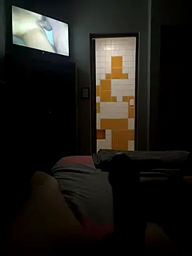 Snapshot of maudarks chatting on December 16, 7:13 am maudarks online show from December 16, 7:13 am