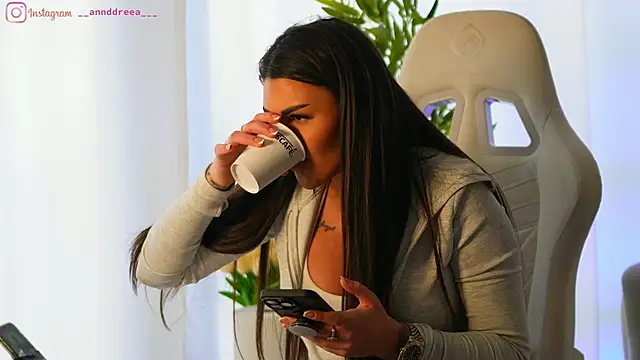 perfectt33n online show from February 24, 9:43 am