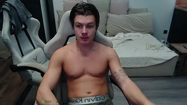 Sunny-Girl1 online show from November 18, 7:07 pm