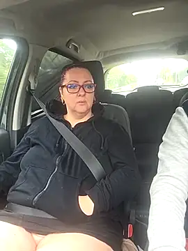 cplcokins34 online show from April 13, 12:32 pm