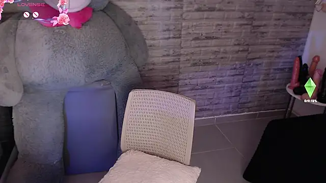 TinnaCobb online show from March 9, 4:00 pm