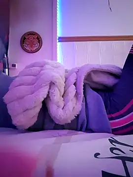 misscectito13 online show from March 2, 7:43 pm