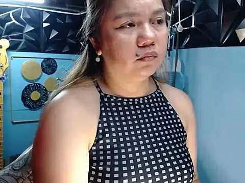 ambersmile online show from April 5, 9:06 am