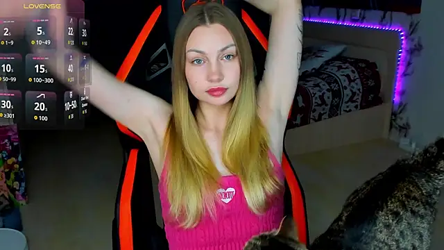 BiMolly online show from May 7, 1:55 am