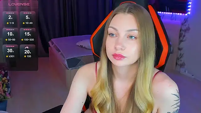 BiMolly online show from May 30, 1:03 am