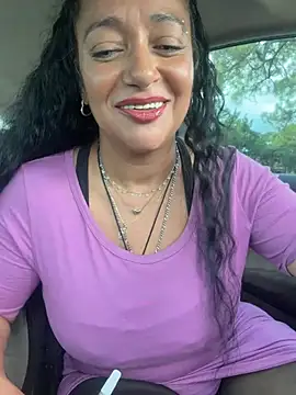Snapshot of PichyPrettyPussy chatting on August 8, 1:57 pm PichyPrettyPussy online show from August 8, 1:57 pm