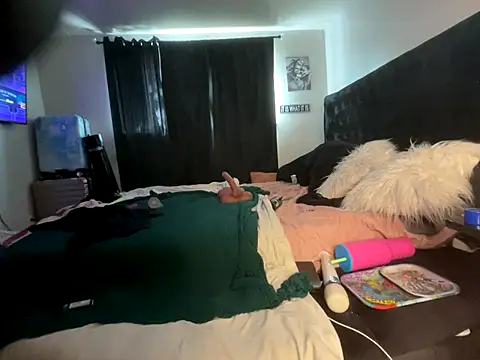 Snapshot of odbodu chatting on October 3, 4:37 pm odbodu online show from October 3, 4:37 pm