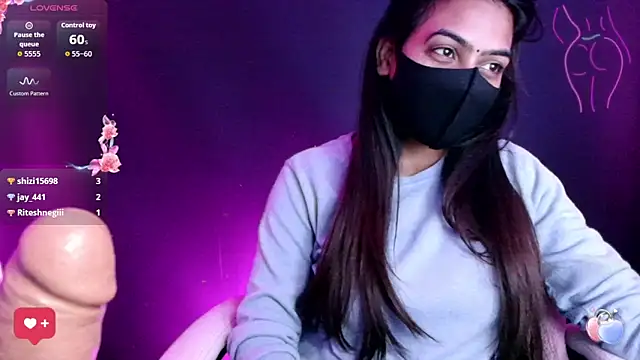 DesiZoya online show from November 23, 11:15 pm