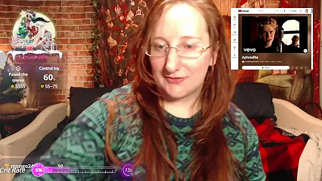 Snapshot of WickedAphrodite chatting on December 31, 3:12 am WickedAphrodite online show from December 31, 3:12 am