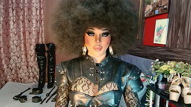 trixxielicious online show from February 20, 1:02 am