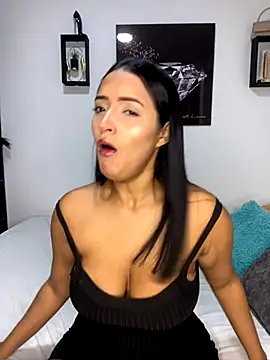 Shantal Lovee online show from November 8, 9:46 pm