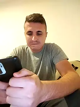 MrNoBoDy000 online show from September 30, 1:49 pm