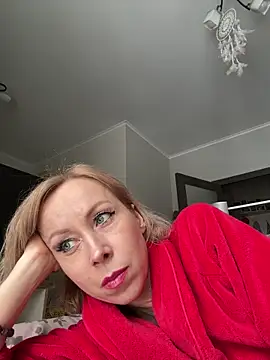 LuxuryNika online show from February 16, 1:40 pm