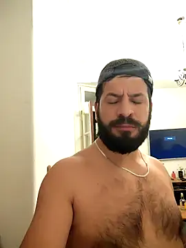 Snapshot of juanci_to chatting on October 16, 8:48 am juanci to online show from October 16, 8:48 am