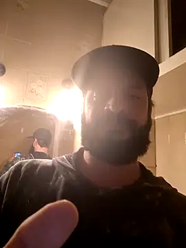 Snapshot of juanci_to chatting on October 29, 8:05 am juanci to online show from October 29, 8:05 am