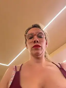 Gatitacarlita online show from November 24, 4:29 pm