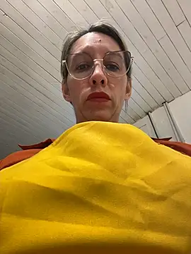 Snapshot of Gatitacarlita chatting on May 9, 6:13 pm Gatitacarlita online show from May 9, 6:13 pm