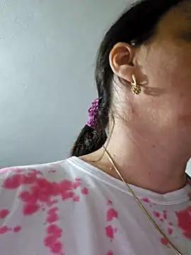 IsabelleCraft online show from March 2, 5:20 pm