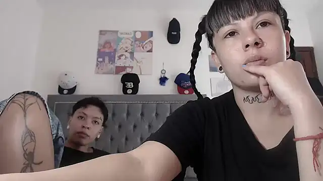 dulce maria x online show from January 25, 5:30 pm