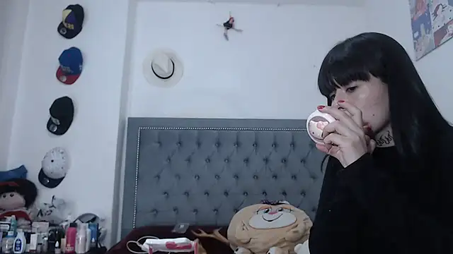 dulce maria x online show from September 30, 10:42 am