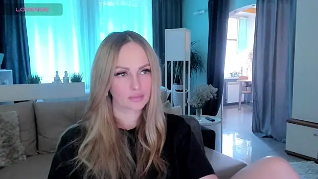 Libby Nora online show from February 7, 9:26 am