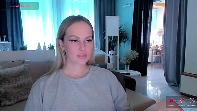 Libby Nora online show from February 22, 8:50 am