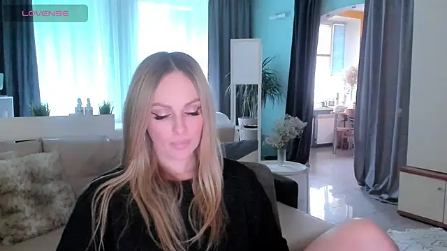 Libby Nora online show from February 27, 12:45 pm