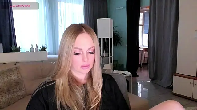 Libby Nora online show from March 13, 2:23 pm