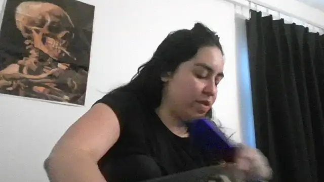 Snapshot of WetFlower69 chatting on July 6, 5:59 pm WetFlower69 online show from July 6, 5:59 pm