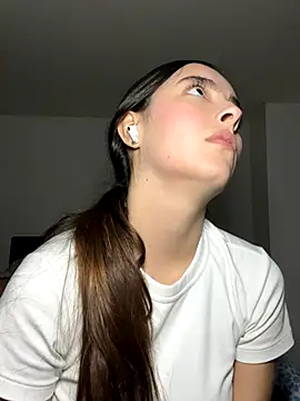 swrennn19 online show from October 2, 10:50 pm