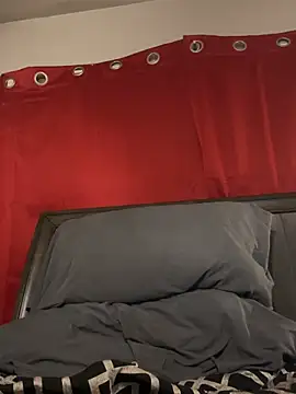 Snapshot of nikkiibabby chatting on February 14, 11:20 pm nikkiibabby online show from February 14, 11:20 pm