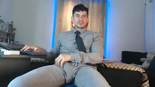 Andrew 4  online show from October 5, 6:45 am