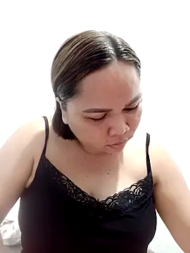 XXLorie 02 online show from September 16, 12:17 pm