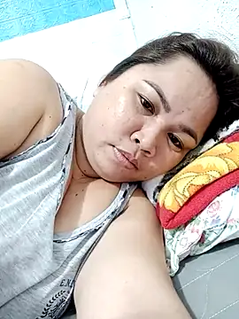 XXLorie 02 online show from September 30, 12:10 pm