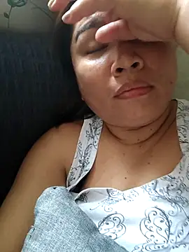 XXLorie 02 online show from November 3, 11:48 pm