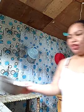 XXLorie 02 online show from February 11, 1:32 am