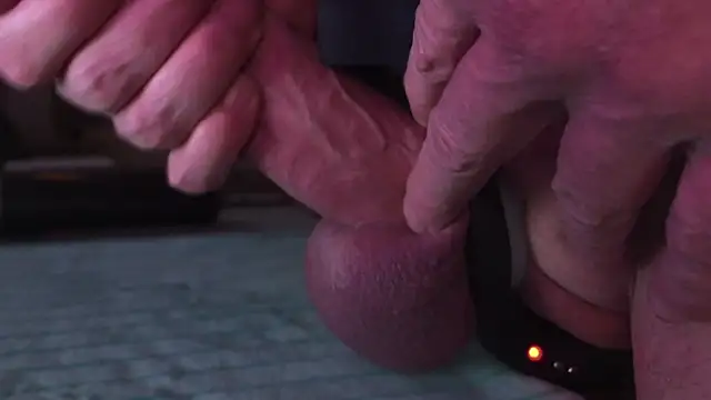 Snapshot of NylonHype chatting on January 25, 10:50 pm NylonHype online show from January 25, 10:50 pm