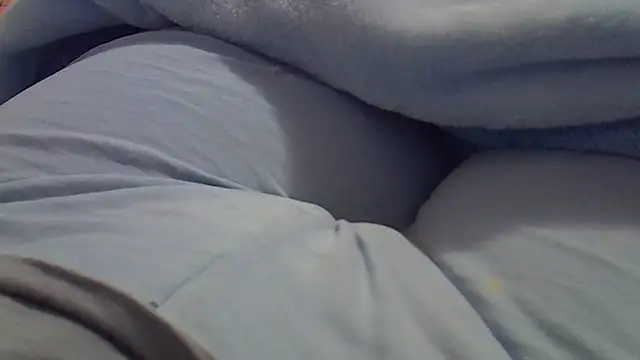 Snapshot of perescam chatting on July 17, 3:13 am perescam online show from July 17, 3:13 am