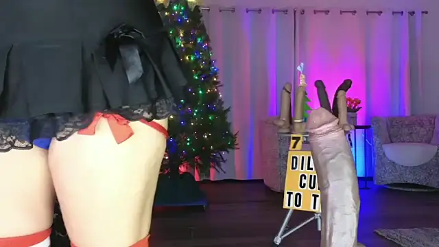 Foglove69 online show from December 4, 4:54 am