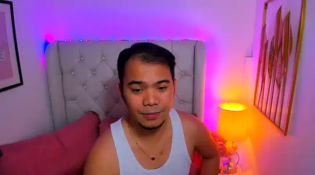 AsianZero online show from February 2, 8:08 pm