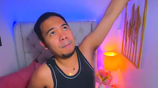 AsianZero online show from February 7, 5:18 pm